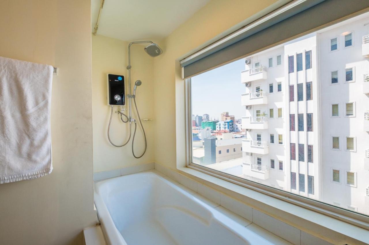 Colina Sky Hotel プノンペン エクステリア 写真
